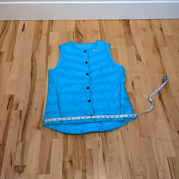 Nike Aeroloft Vest. Size S. EUC. - Picture 8 of 11